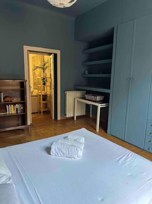 Xenia Apartments - Charming Garden Suite In Porta Venezia Милано Екстериор снимка